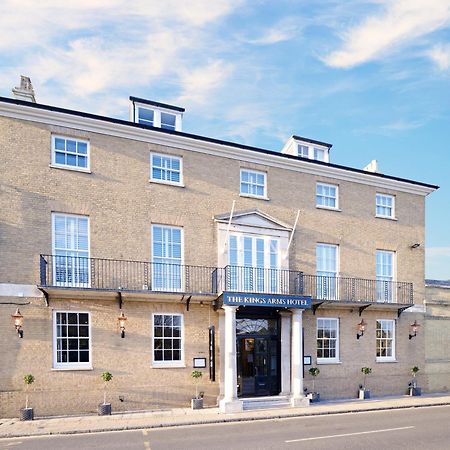 The Kings Arms Hotel Christchurch  Exterior photo